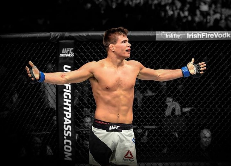 Arms out in the octagon